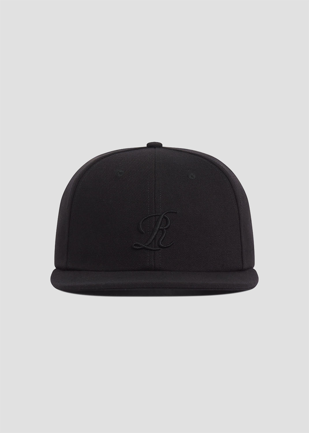 R Hat in Black