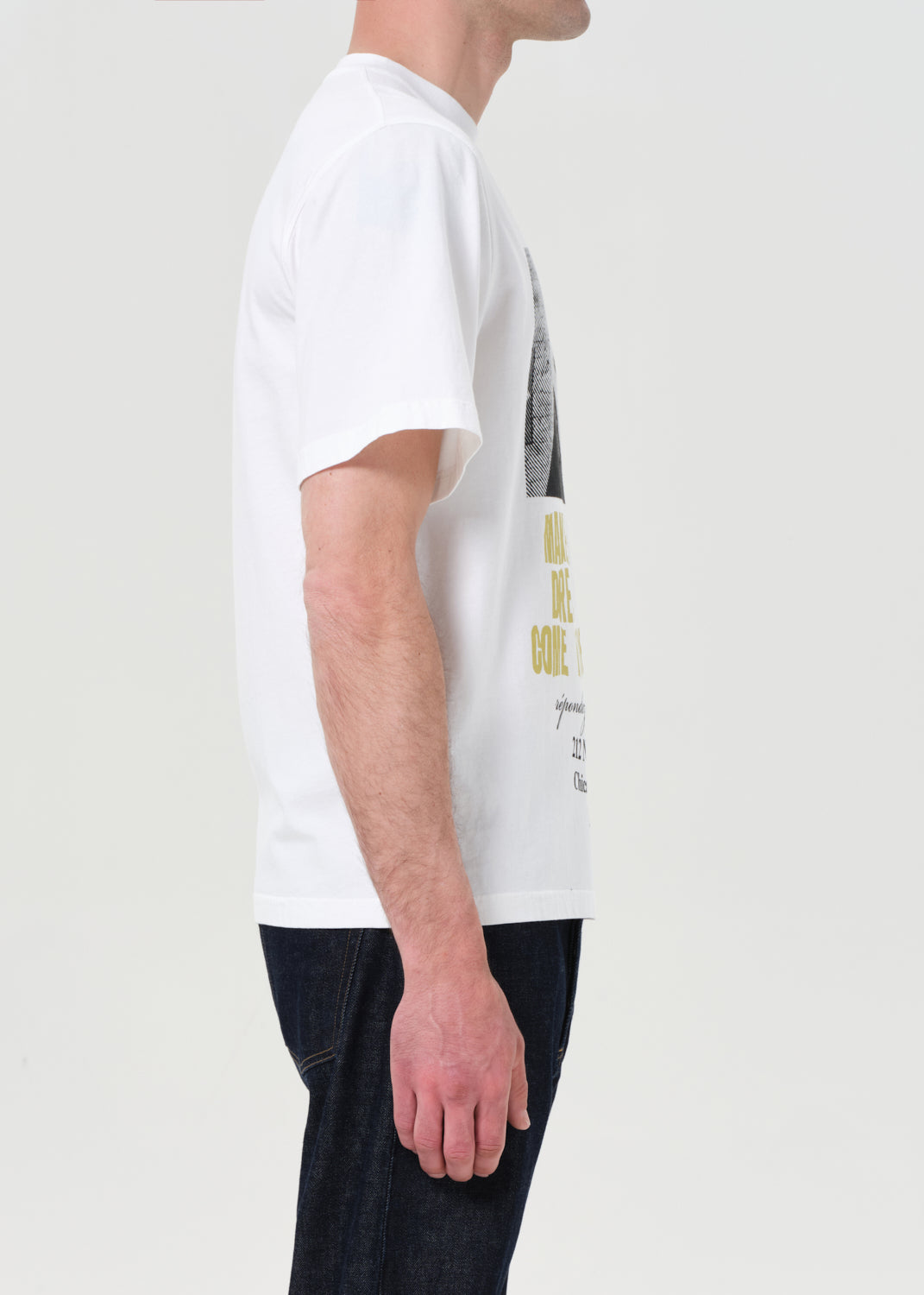 Agolde / Rsvp Short Sleeve Mock Neck Graphic in Soft White